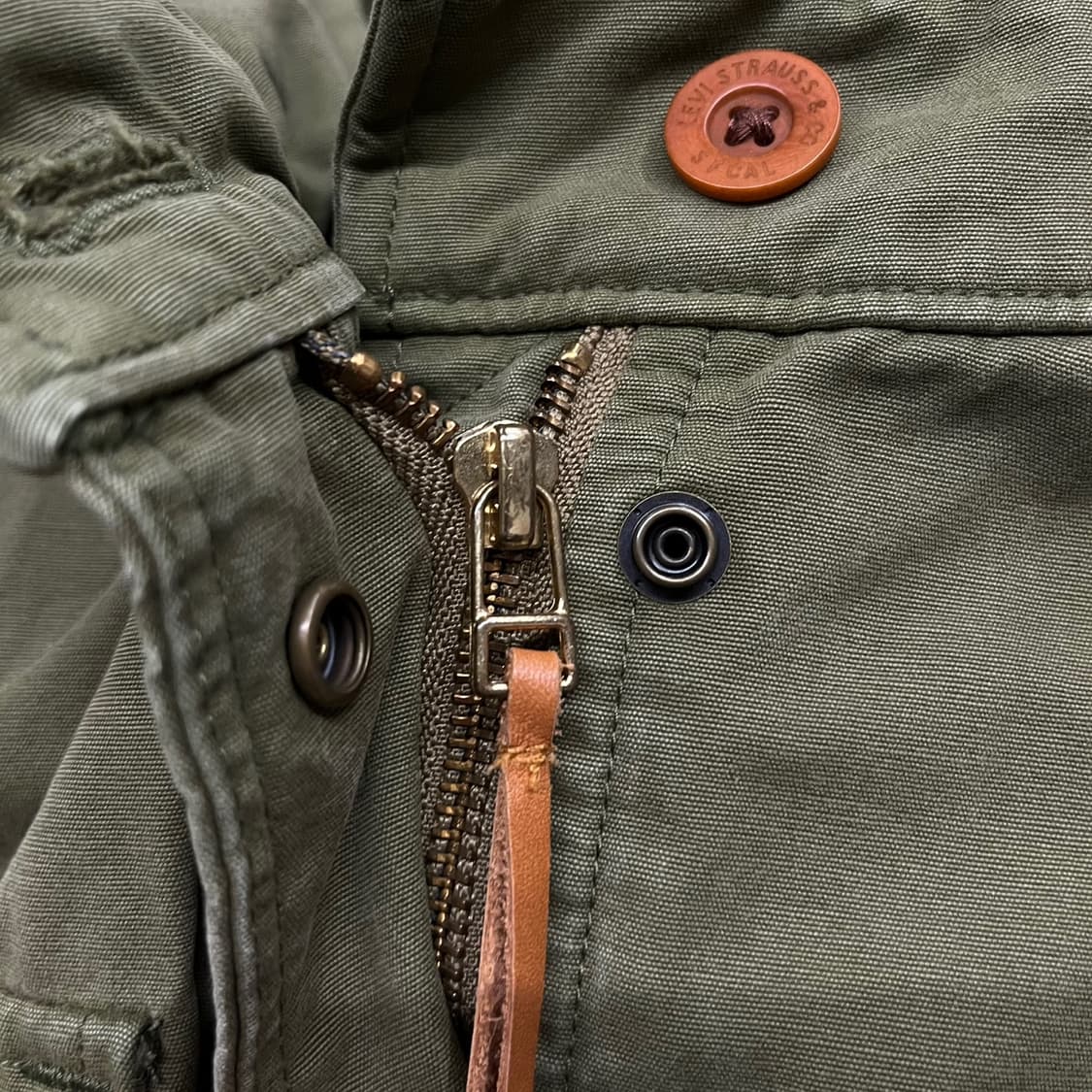 [정품/M] 리바이스 필드 야상 자켓 b15 상품이미지5