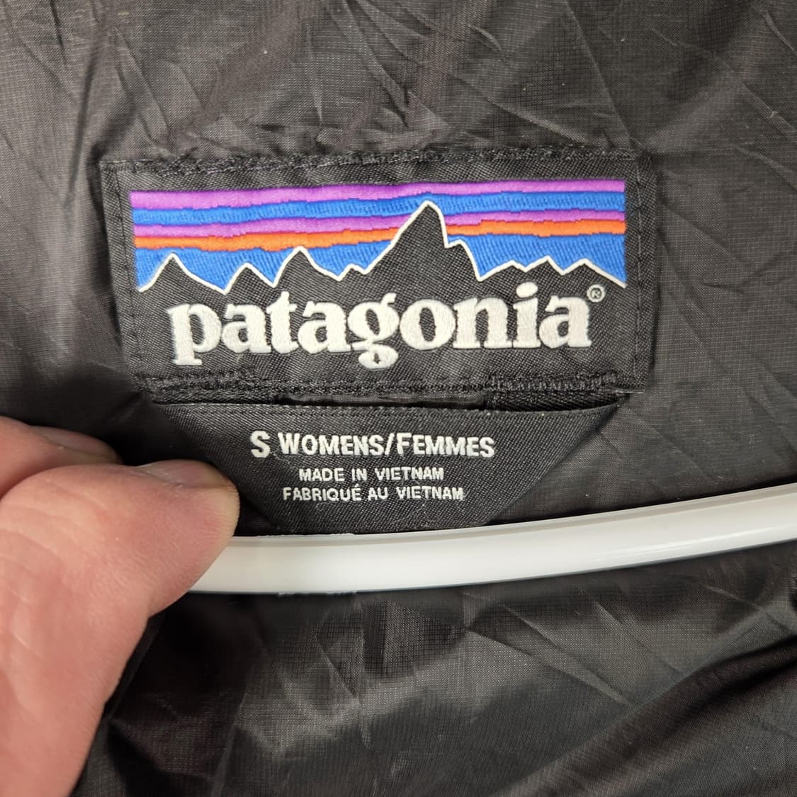 파타고니아 나노 퍼프 후디 경량패딩 블랙 상품이미지3