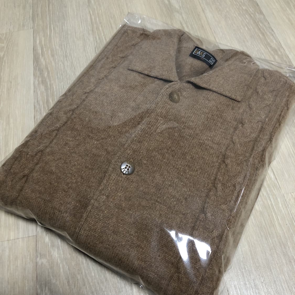 (105) 닥스 DAKS 100% 퓨어울 카라 케이블 가디건 다크 카멜 상품이미지10