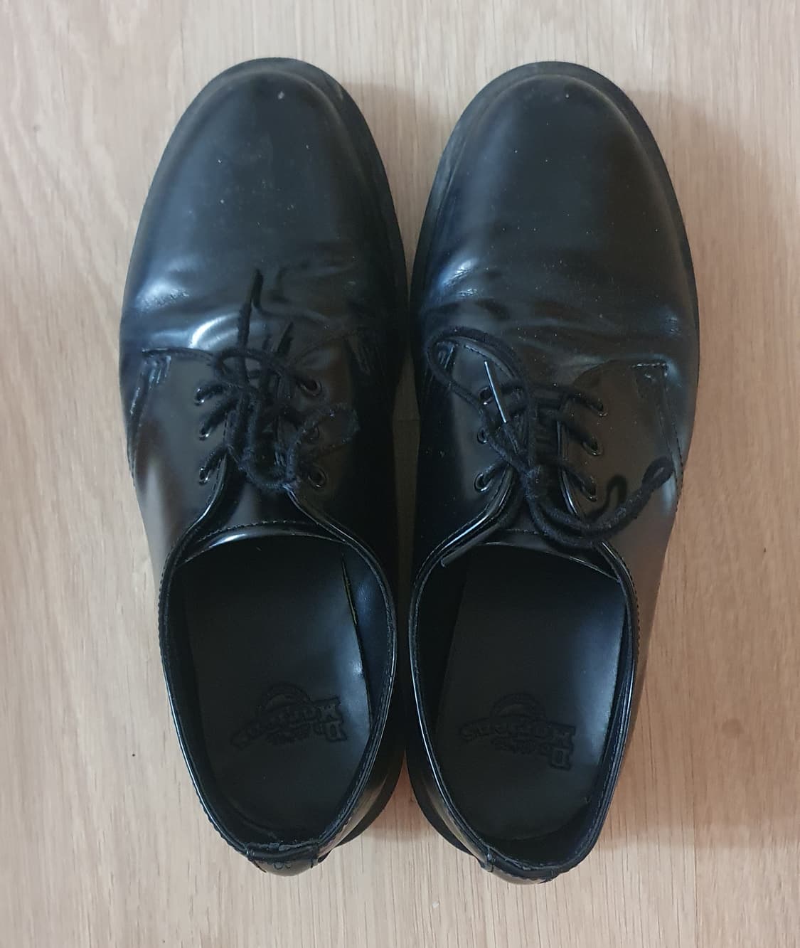 닥터마틴 모노 3홀 블랙 UK8(270) 상품이미지2