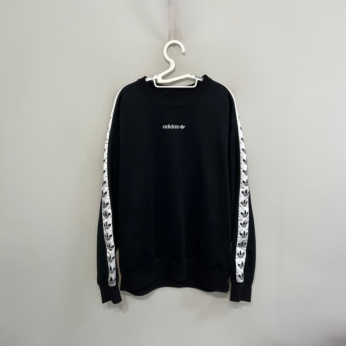 아디다스 남성 맨투맨 M 상품이미지2