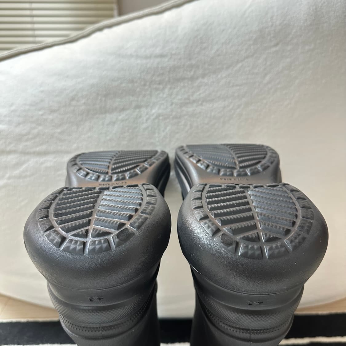 발렌시아가 크록스 부츠 상품이미지5