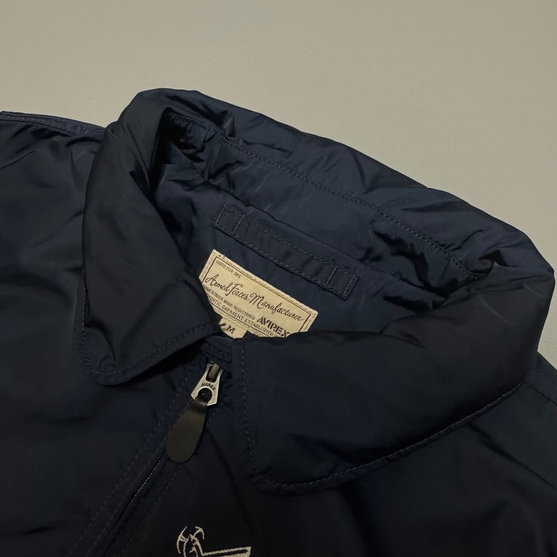 아비렉스 네이비 2017 레드불 치바 레이스쇼 2way 플라이트 자켓 상품이미지4