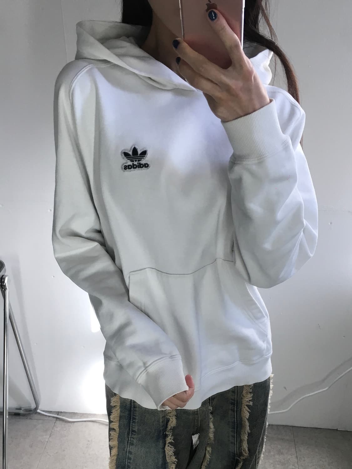 아디다스 가슴로고 후드티 상품이미지2