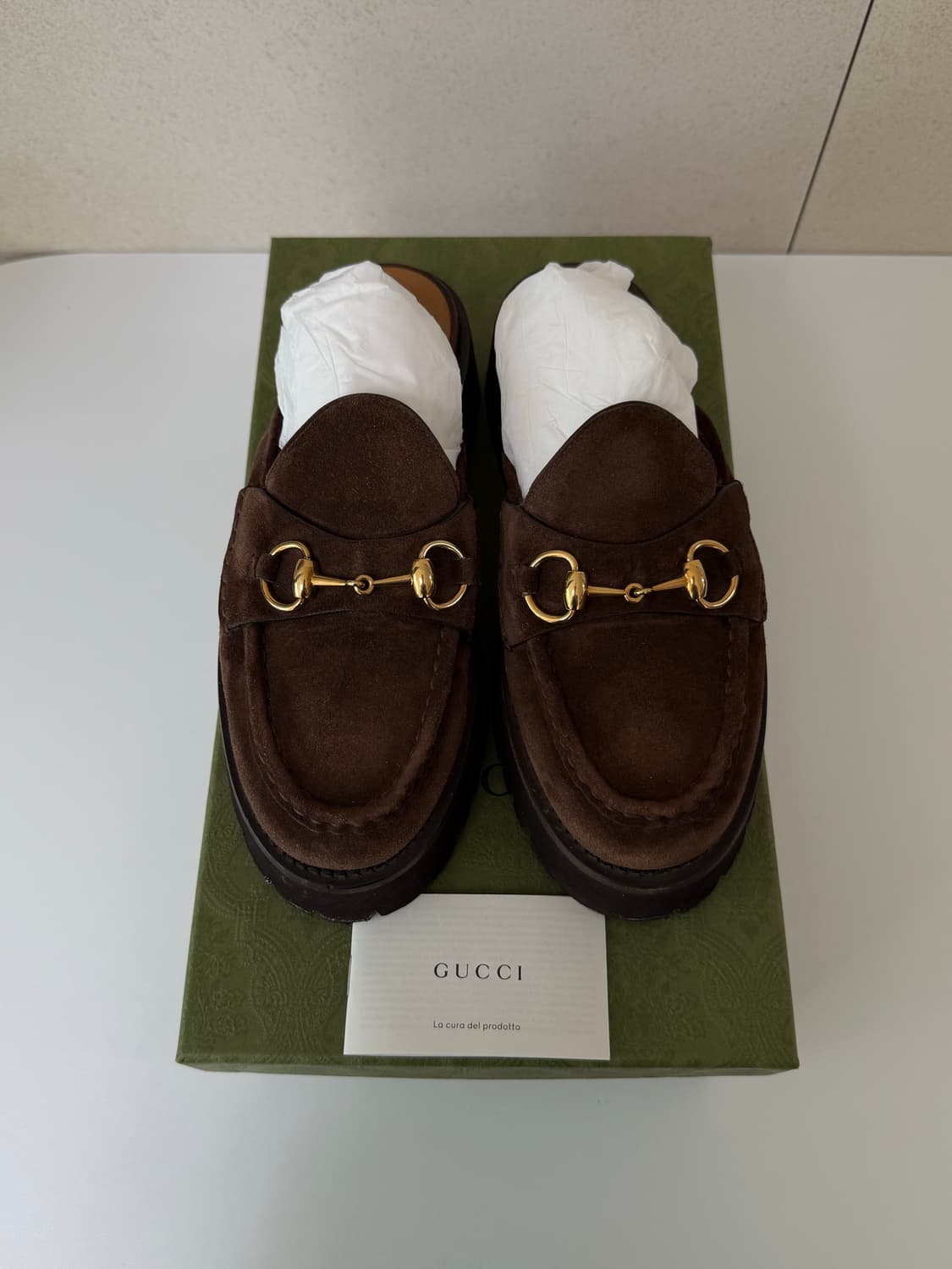 정품 구찌 브라운 스웨이드 뮬 상품이미지3