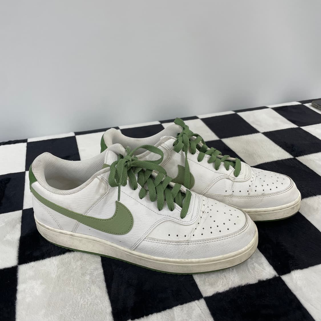 나이키 코트 비전 로우 화이트 그린 스니커즈 285mm 상품이미지1