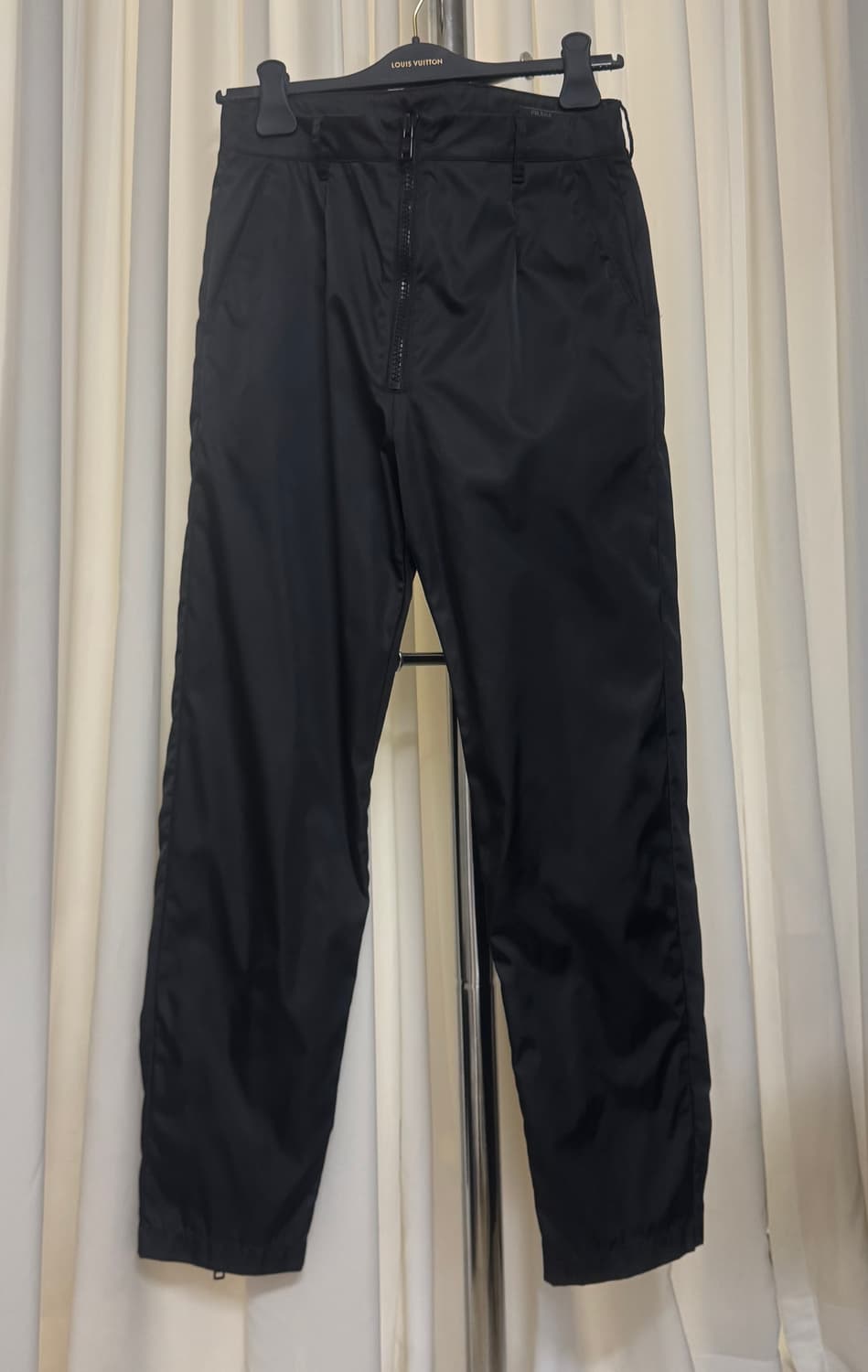 프라다 PRADA 나일론 팬츠 SPHO9 S192 19FW 테이퍼드 44 상품이미지5