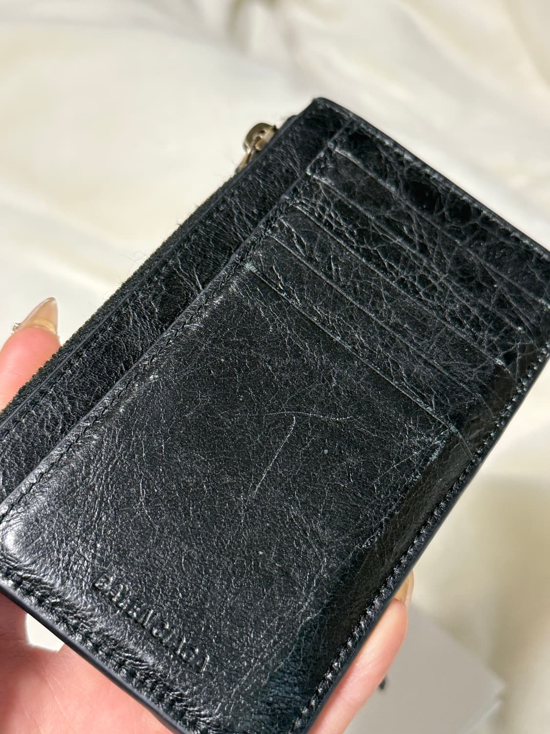 발렌시아가 르 시티 롱 레더 카드 홀더 블랙 상품이미지4