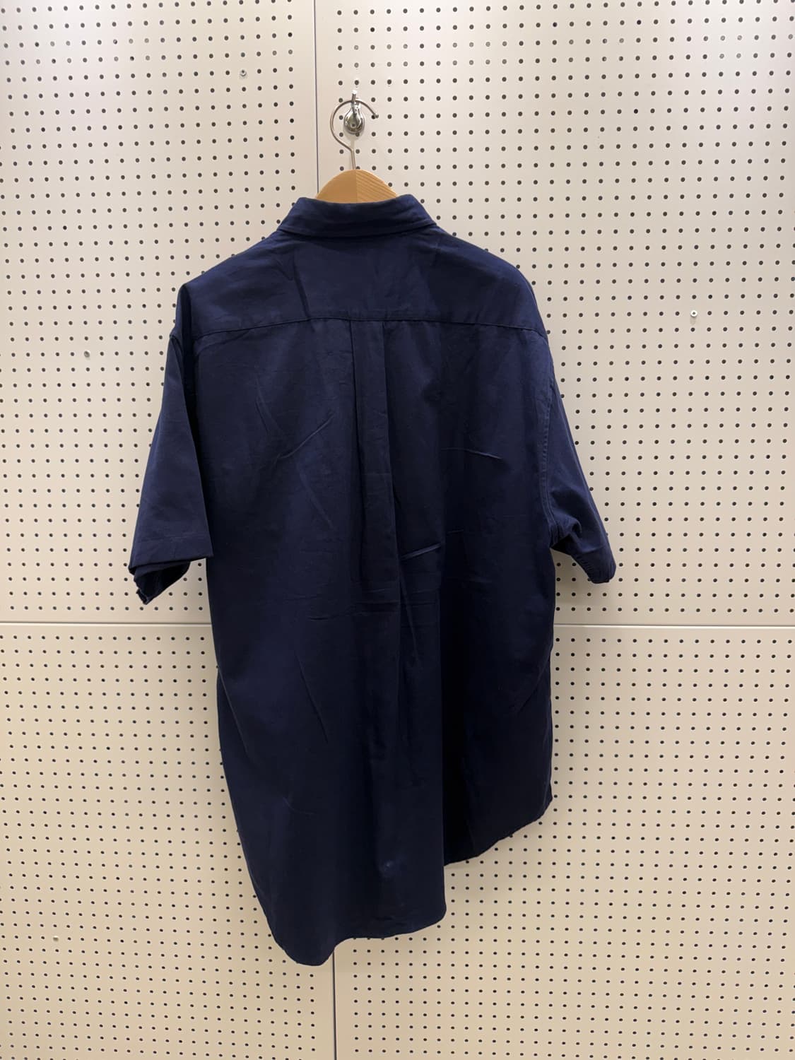 칼하트 원포켓 다크네이비 반팔 셔츠 U1300 상품이미지3