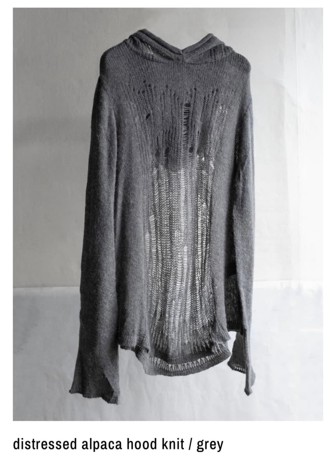 알파카 후드 니트 상품이미지1