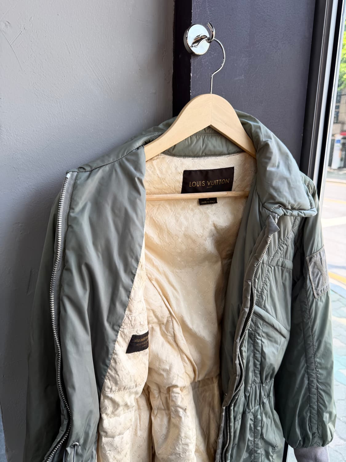 38/ 루이비통 00AW 벨티드 다운 패딩점퍼 상품이미지8
