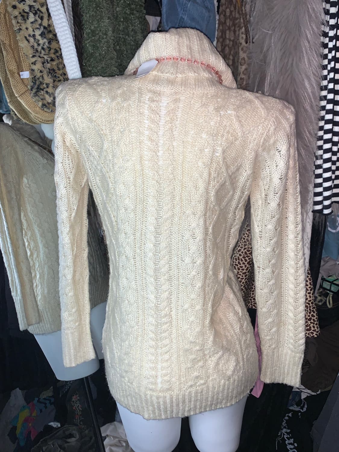 모리 y2k 아이보리 터틀넥 니트 상품이미지2