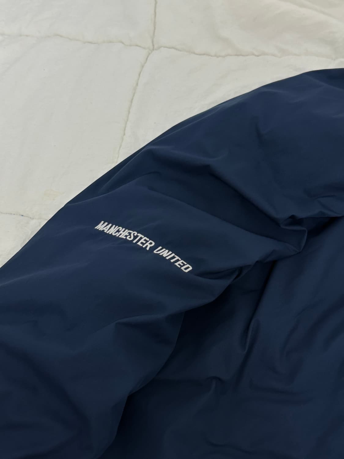 나이키 맨체스터 유나이티드 바람막이 돕바 라지 상품이미지5