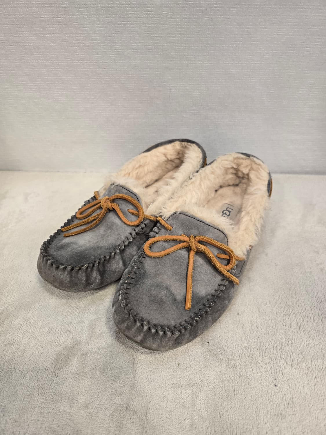 UGG 어그 모카신 235~240 상품이미지1