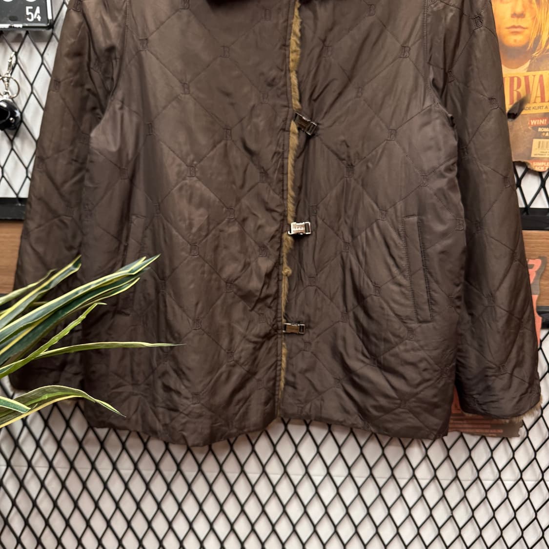 90s 발망 리버시블 토끼 퍼자켓 실크 퀼팅 자켓 브라운 상품이미지6