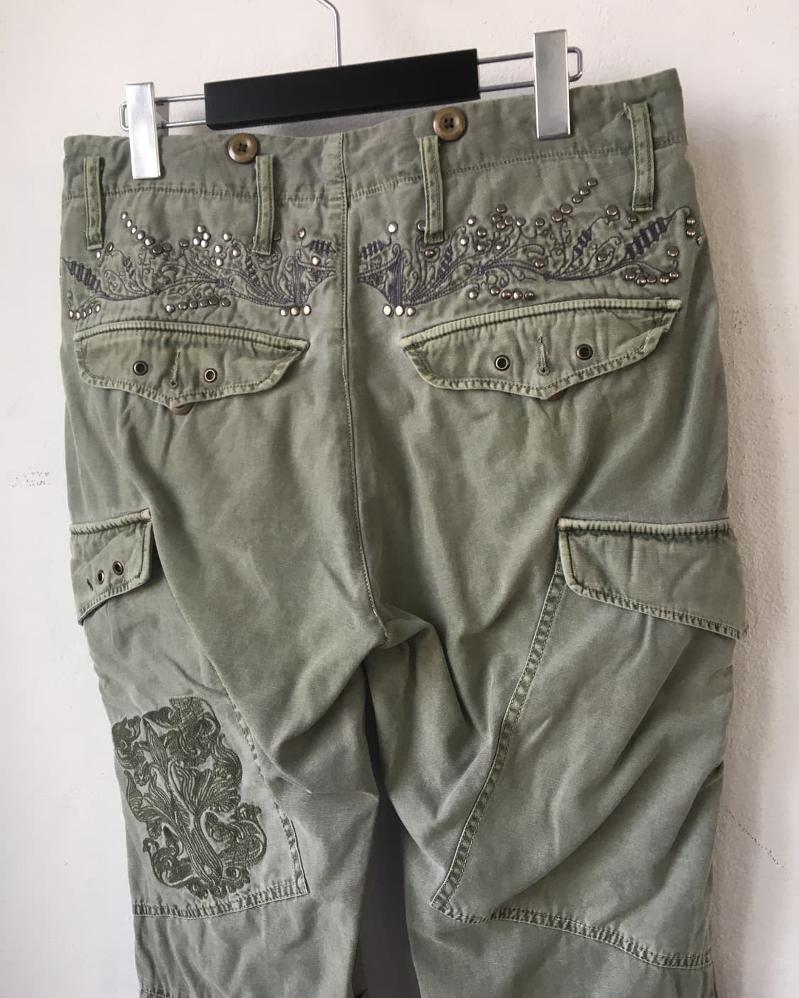 Stud embroidery point cago pants 상품이미지6