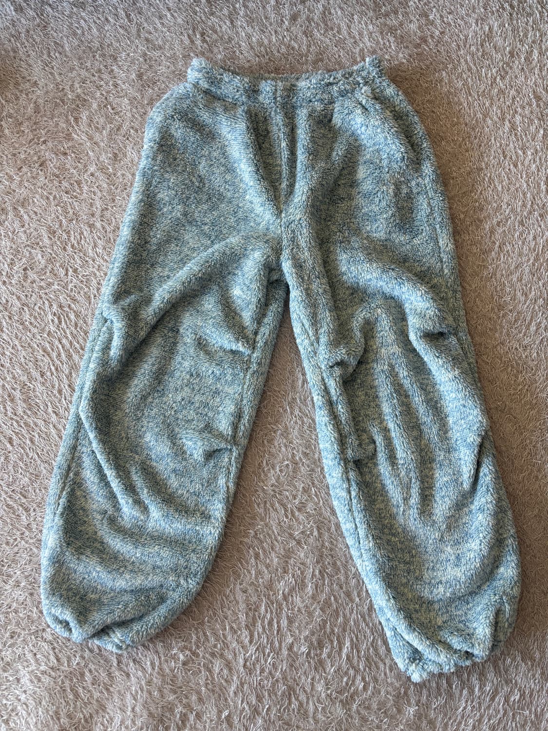 무신사 털바지 (우먼즈 샤기 플리스 와이드 라운지 팬츠 스카이블루) 상품이미지1