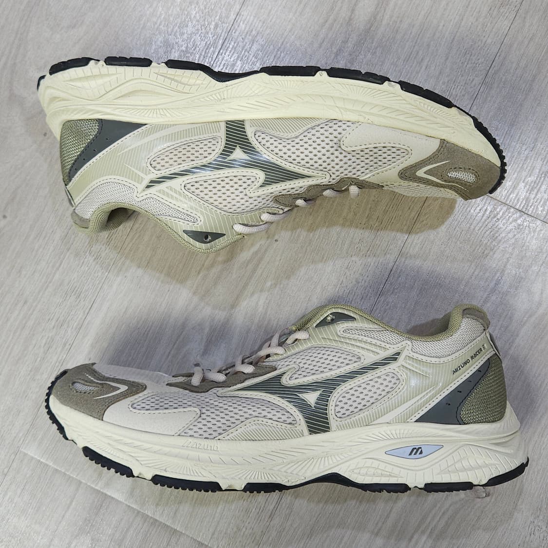 285 ) 미즈노 레이서 S 빈티지 그린 화이트 상품이미지4