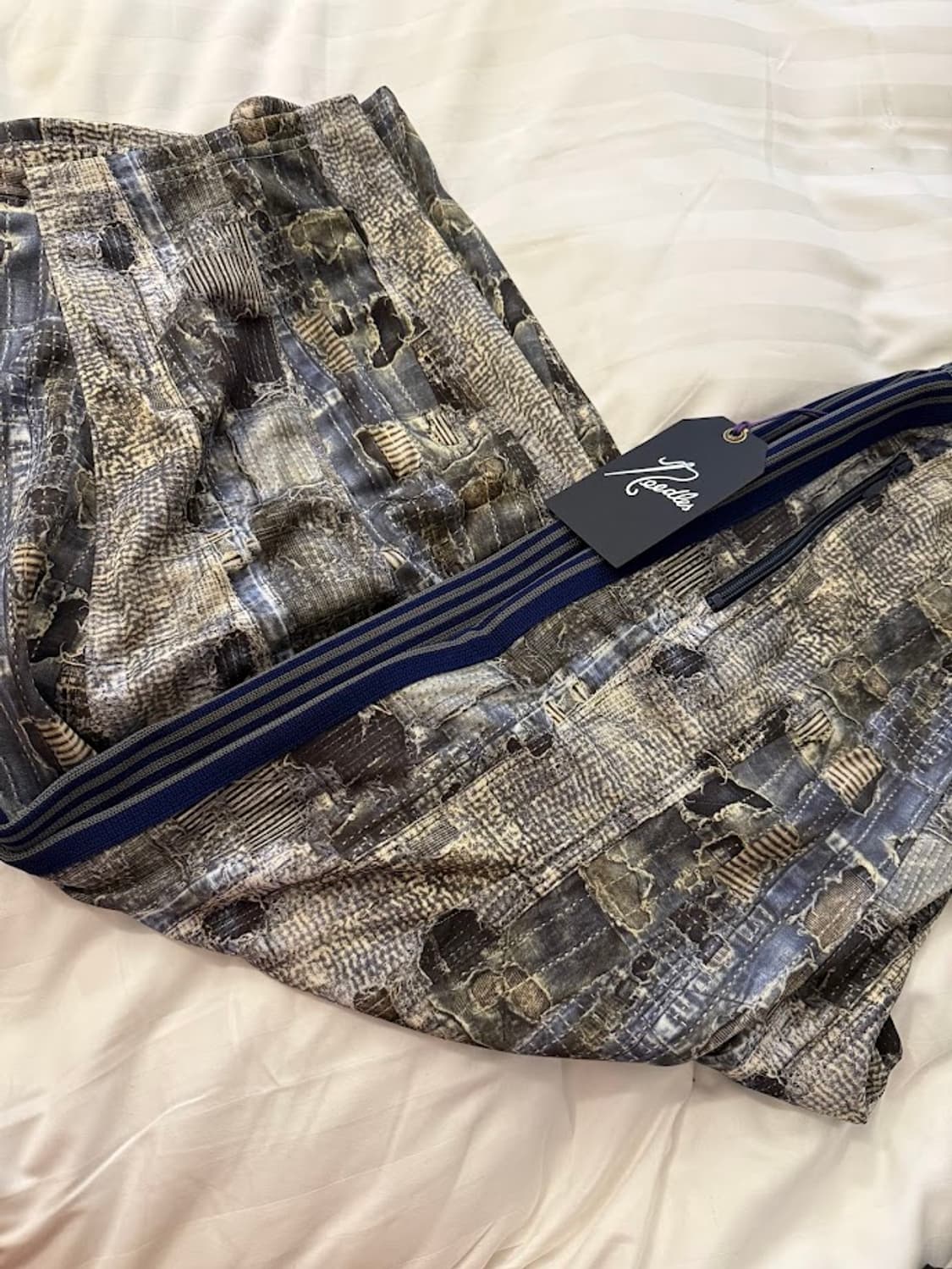 니들스 lhp 보로 프린티드 hd 트랙팬츠 상품이미지2