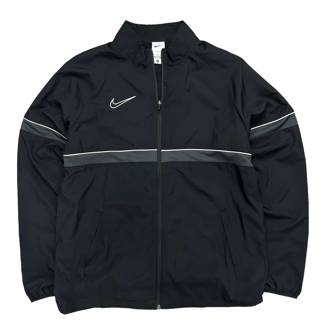 나이키 바람막이 상품이미지1