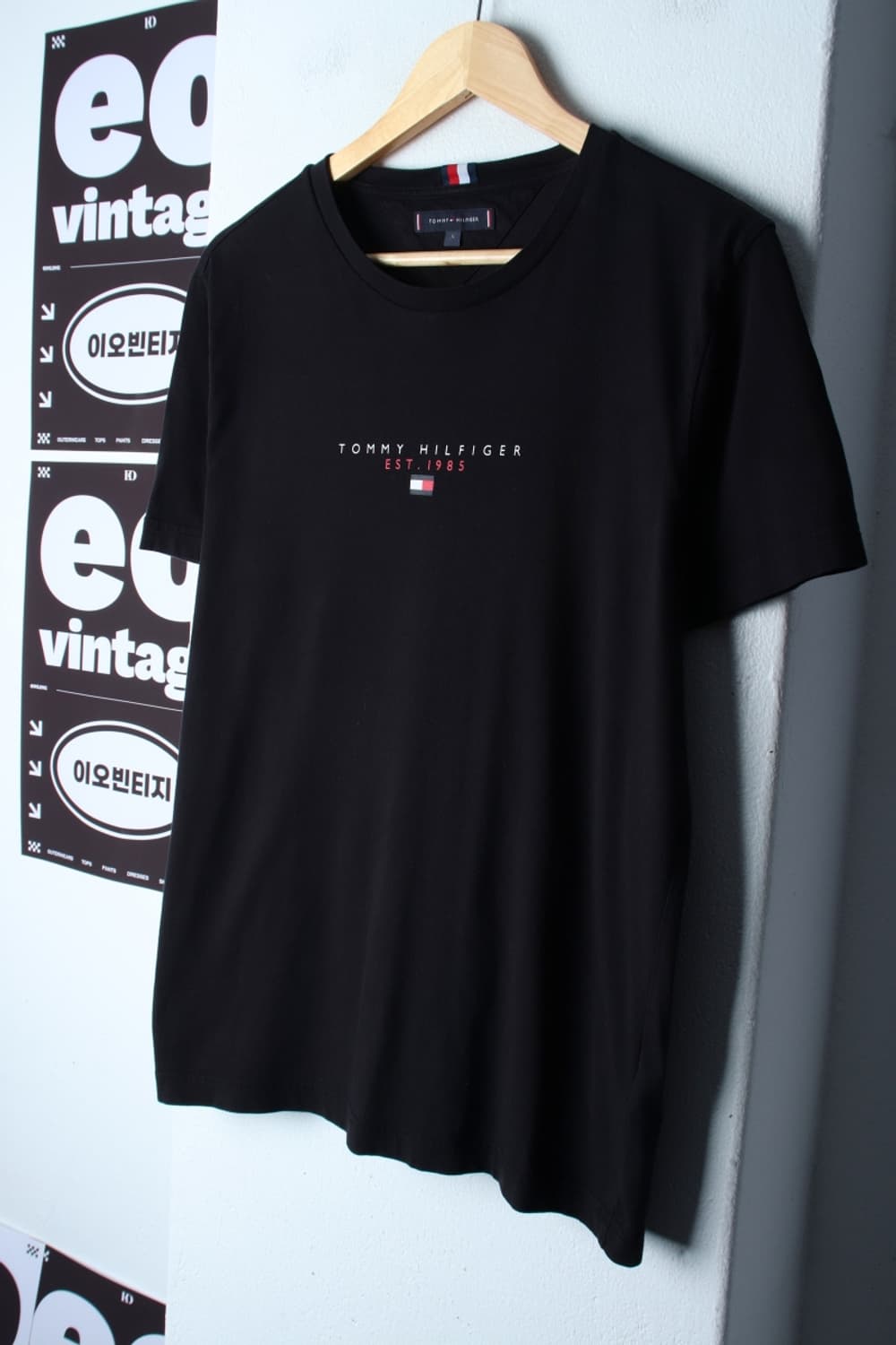 (L-XL) 타미힐피거 반팔 티셔츠 스몰로고 블랙 올드스쿨-H31961 상품이미지1