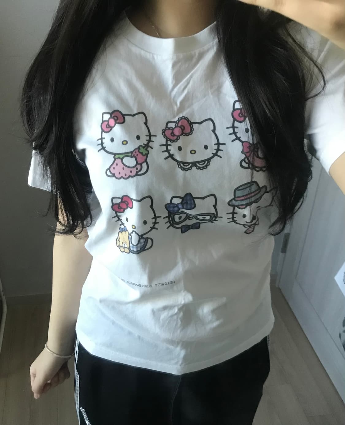 헬로키티 반팔 상품이미지1