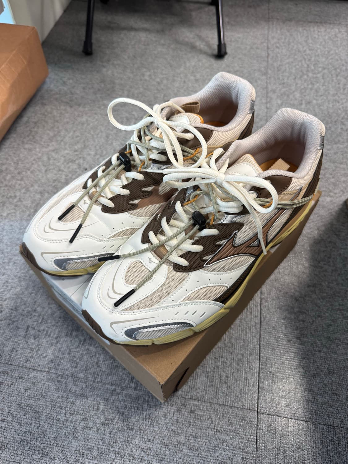 미즈노 x afew 콜라보 280 상품이미지1