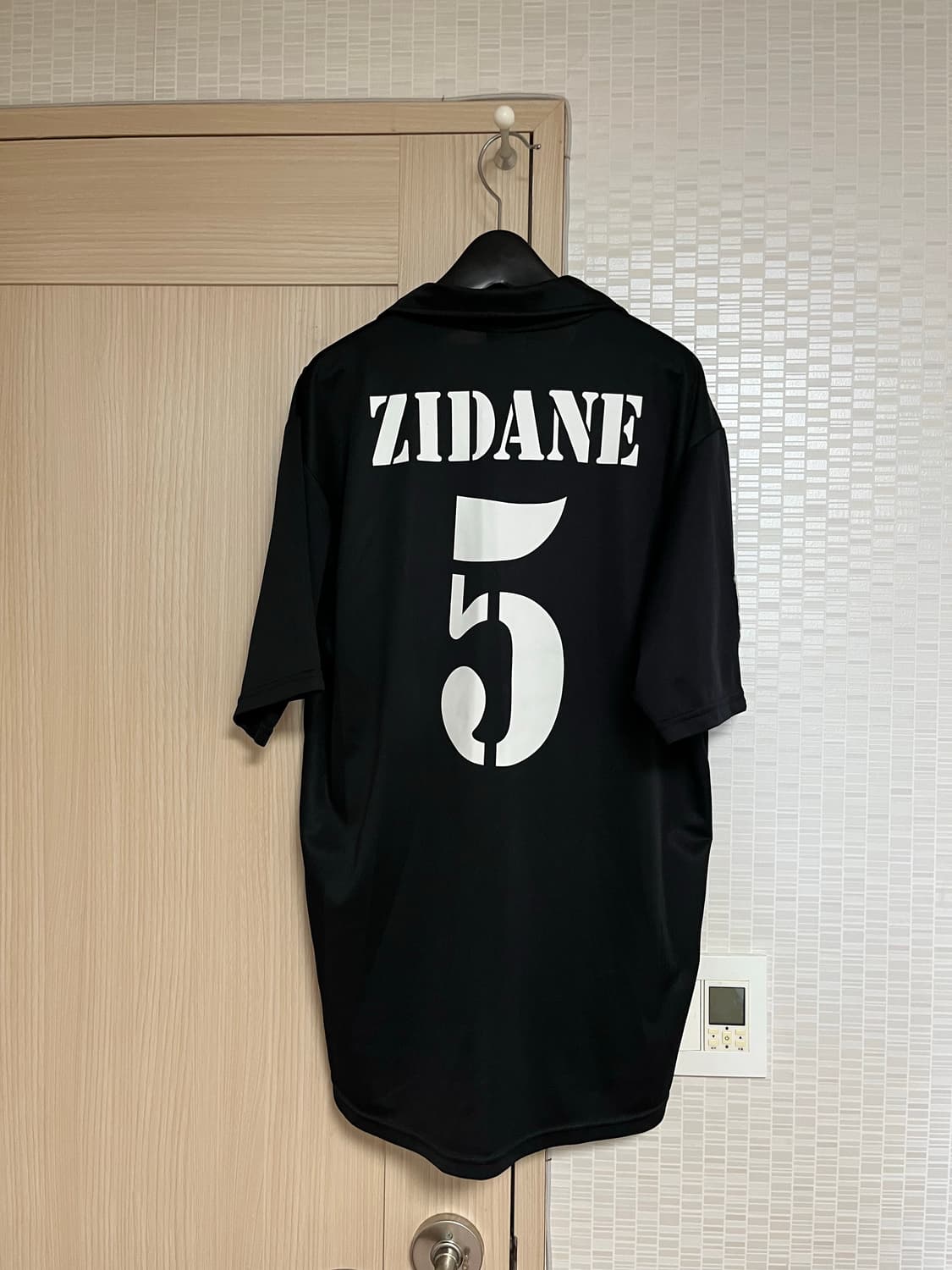 [m]레알 마드리드 02-03 100주년 어웨이 유니폼 지단 상품이미지2