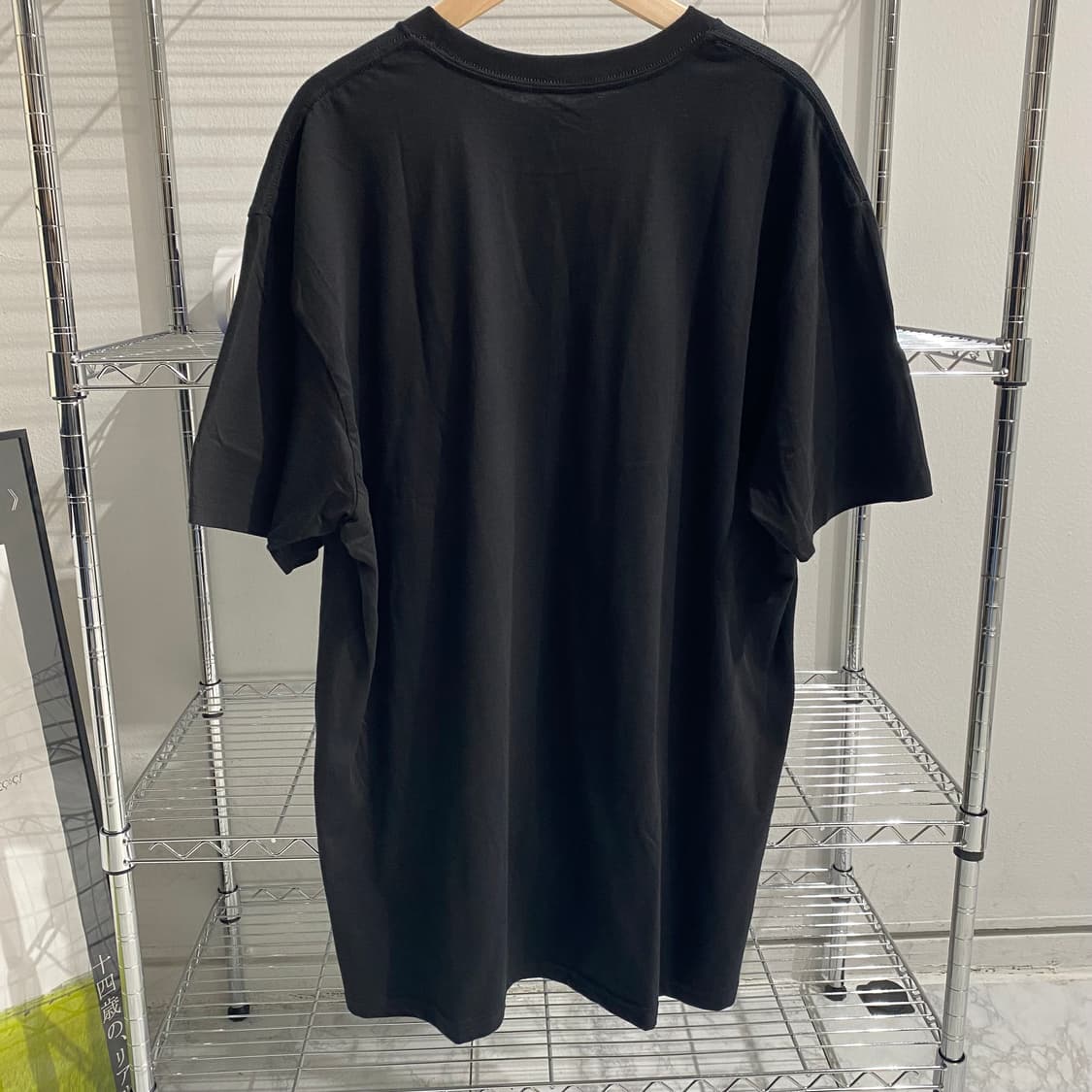 캐롤 튜즈데이 오피셜 애니메이션 티셔츠 상품이미지2