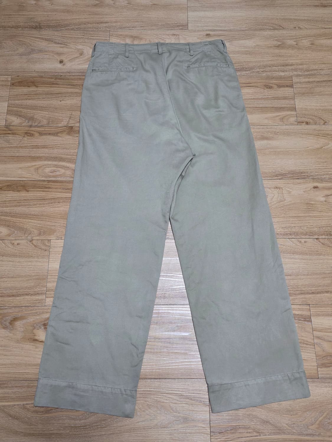 4size 택포31만)25ss코모리 카키 치노 상품이미지7