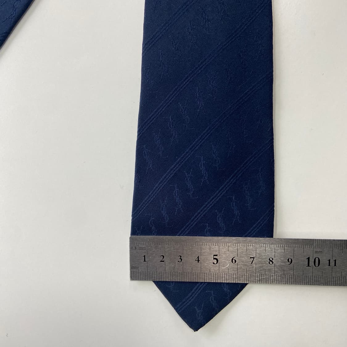 입생로랑(YSL) 모노그램 명품 정품 넥타이 7.8cm 상품이미지7