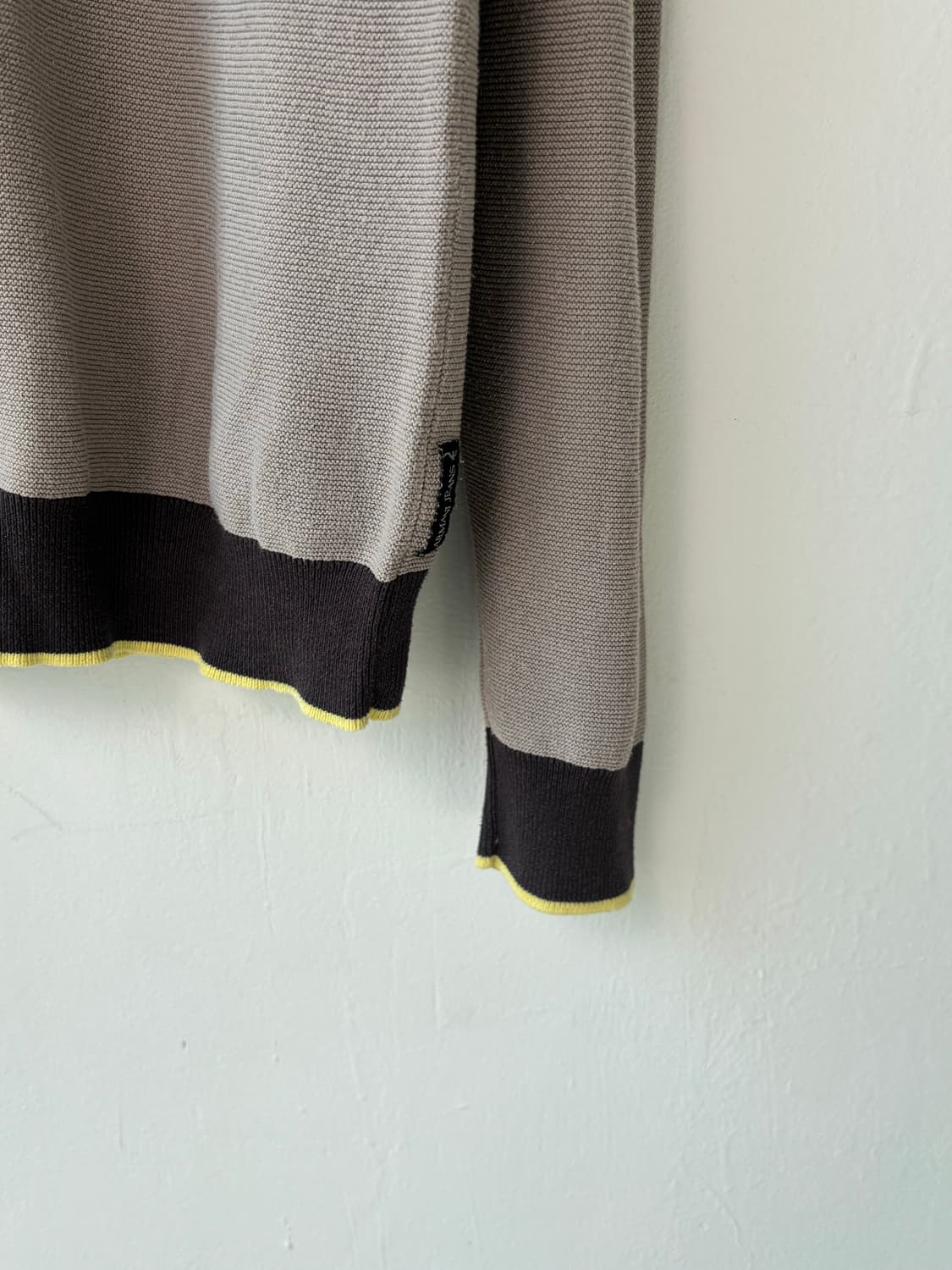 아르마니 진스 팝 스웨터 상품이미지4