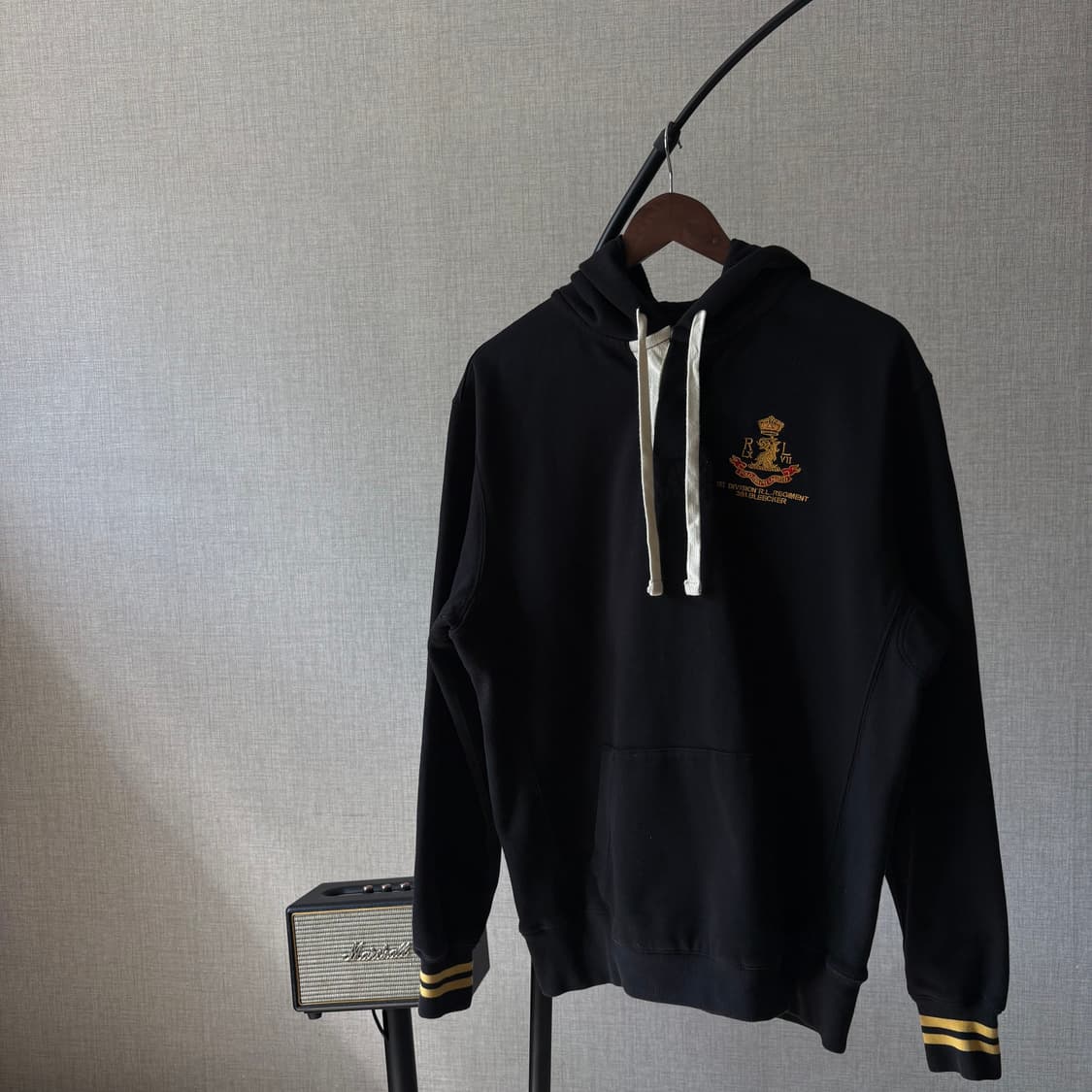 폴로 랄프로렌 블랙 컬러 럭비 후드티 상품이미지5