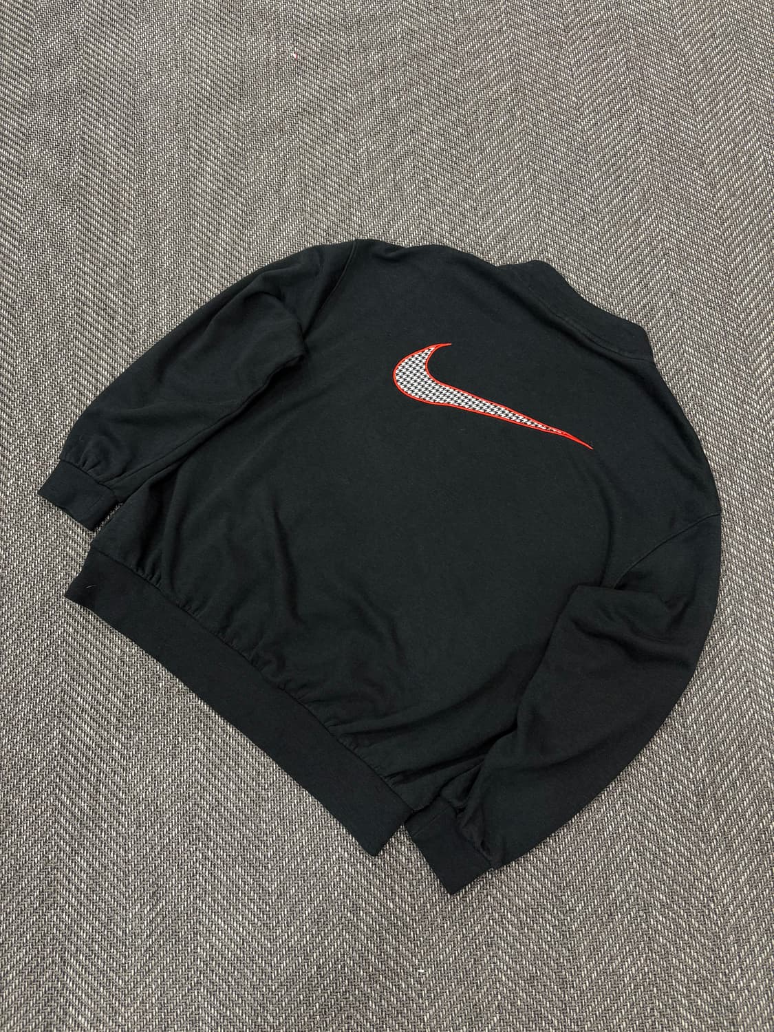 나이키 스우시 반집업 블랙s 상품이미지7
