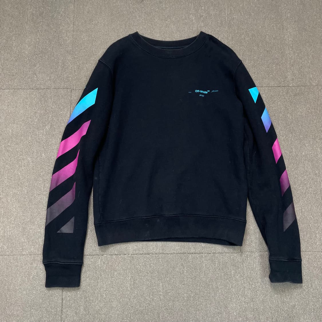 off white 오프화이트 맨투맨  상품이미지1