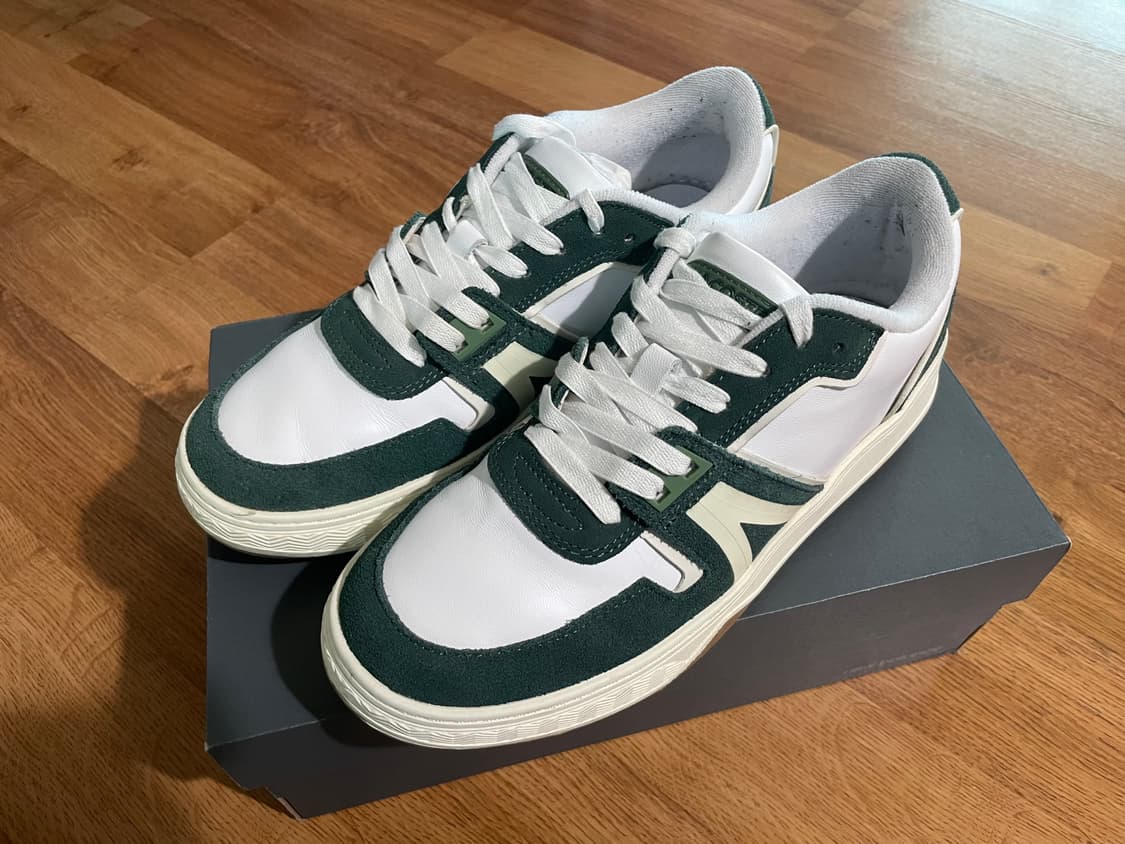 라코스테 스니커즈 250사이즈 패션 운동화 상품이미지1