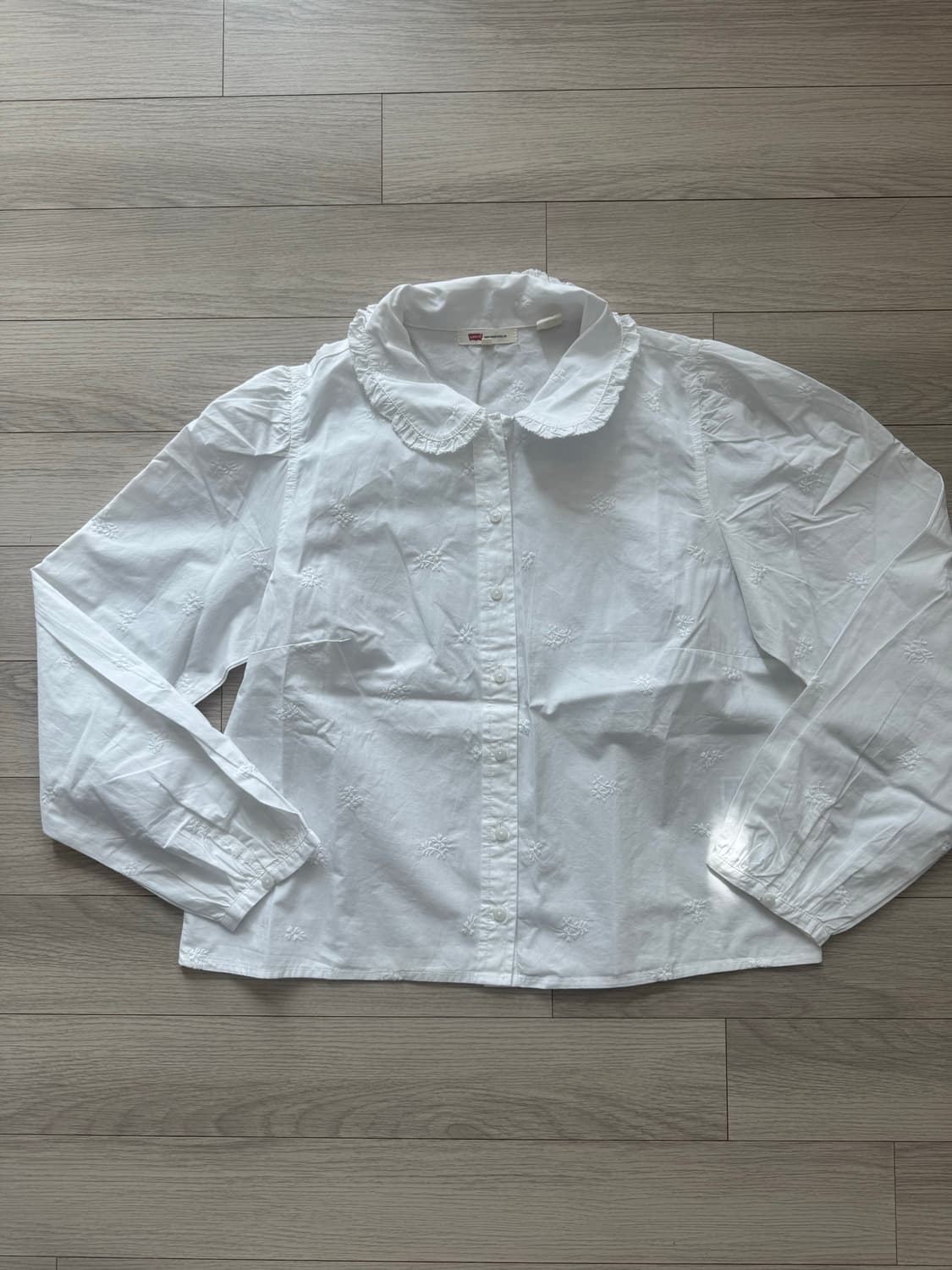 리바이스 화이트 버튼 블라우스 상품이미지3