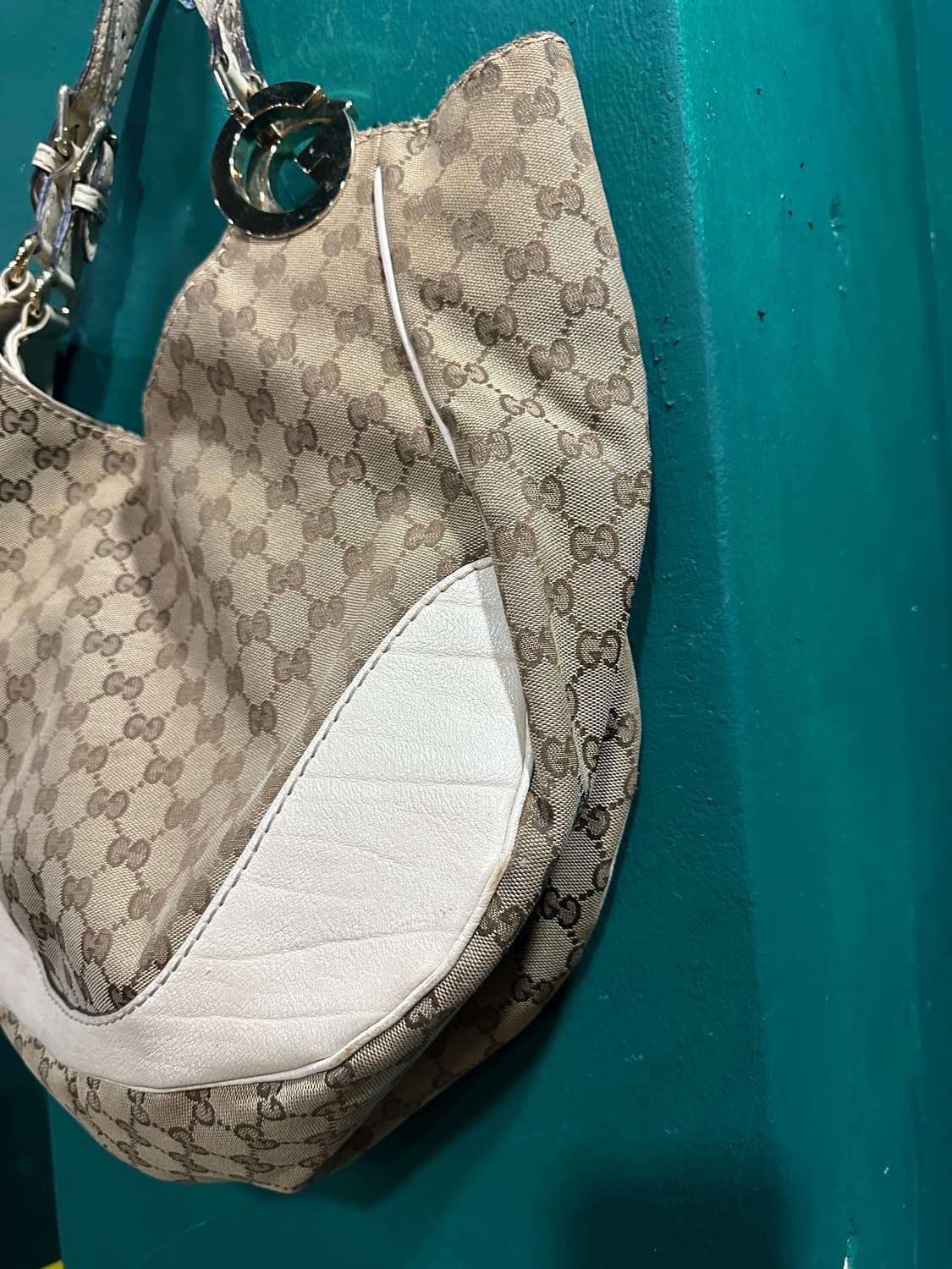 구찌 GG로고 숄더백 상품이미지2