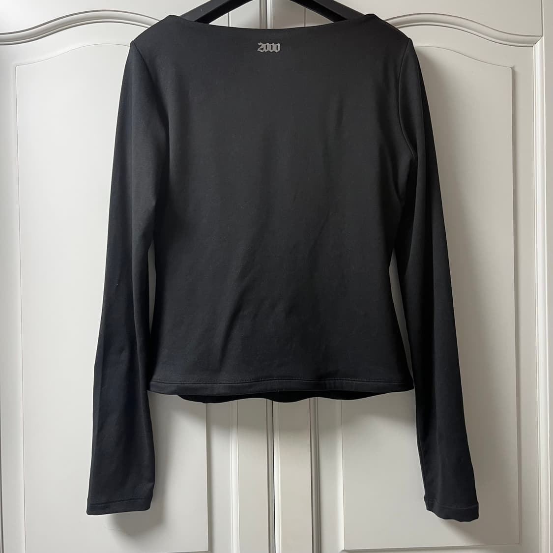 V NECK CONTOUR T 상품이미지3