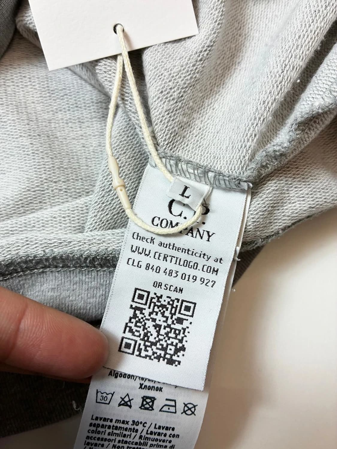 C.P.컴퍼니 다이애그널 렌즈 와펜 롱 슬리브 PN9120 상품이미지8