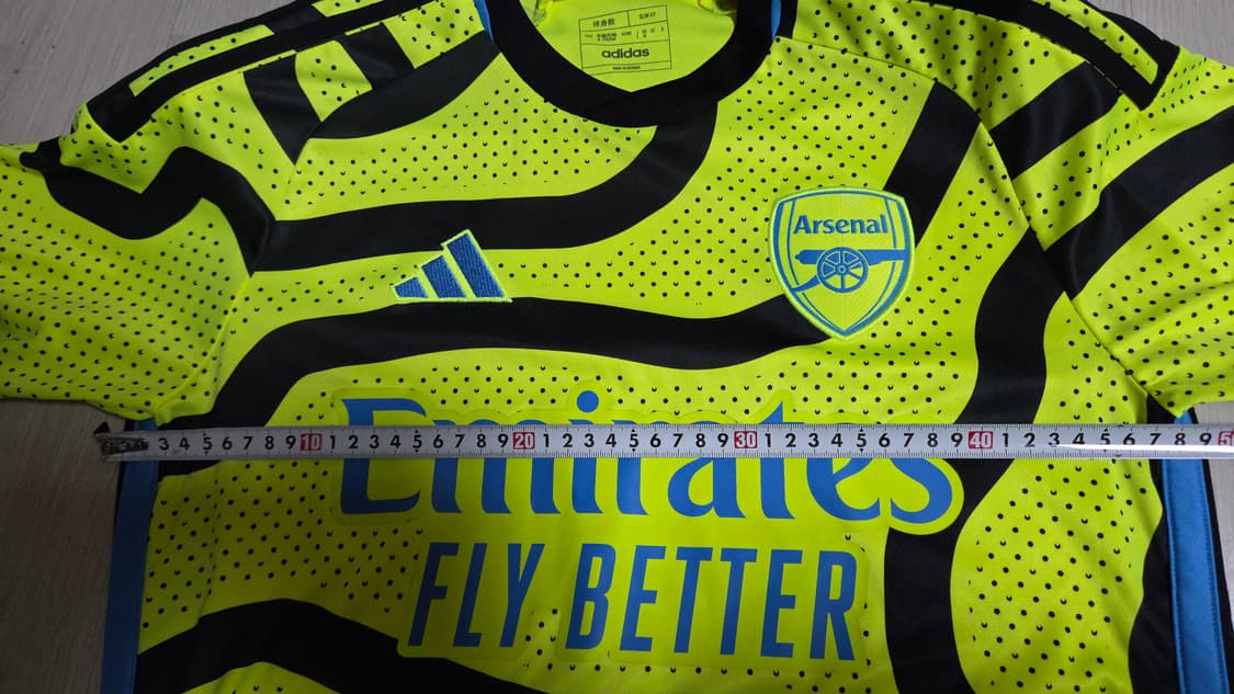 (착샷) 아스날 유니폼 져지 23-24 시즌 어웨이  상품이미지7