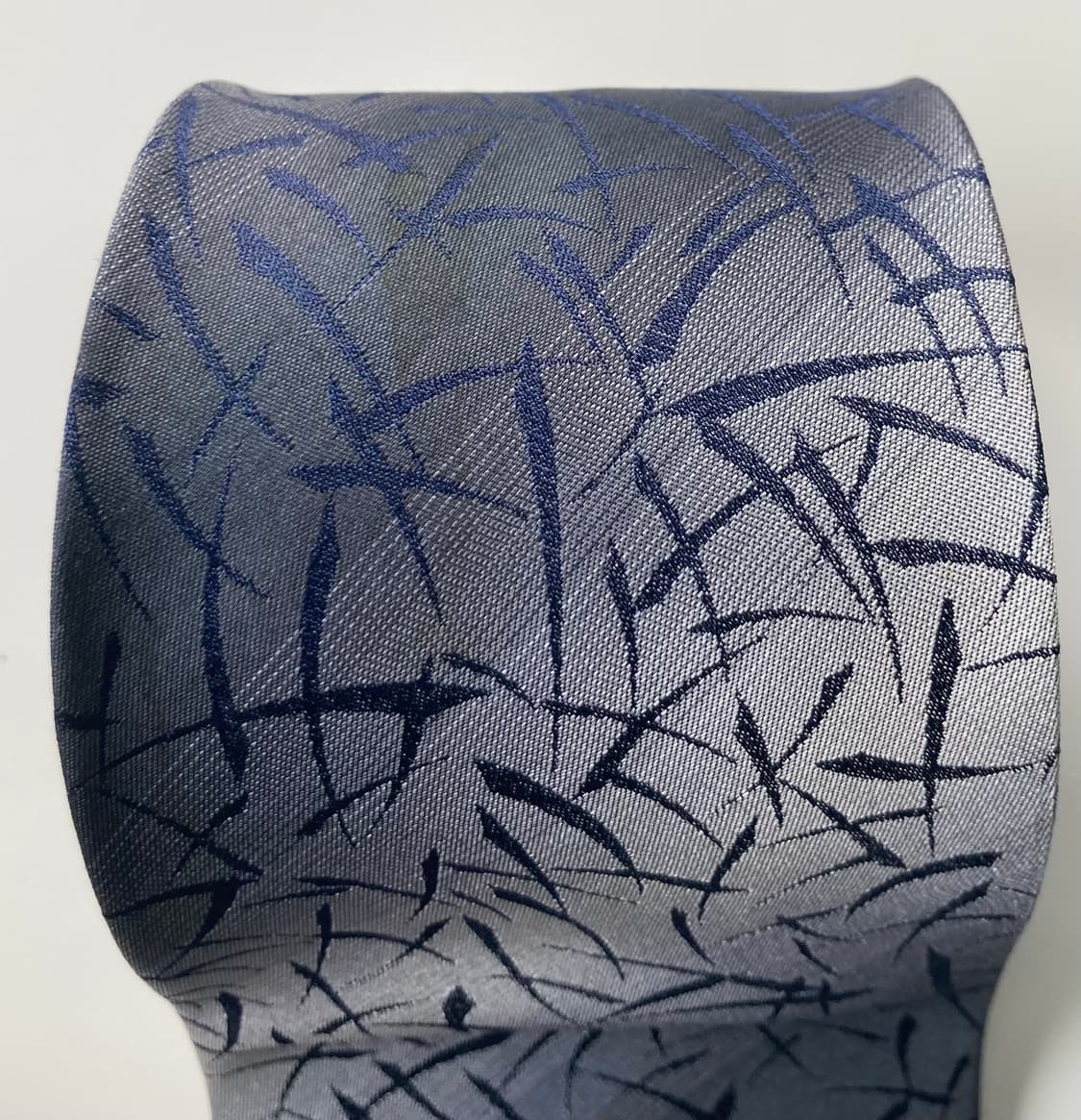 입생로랑 넥타이 상품이미지8