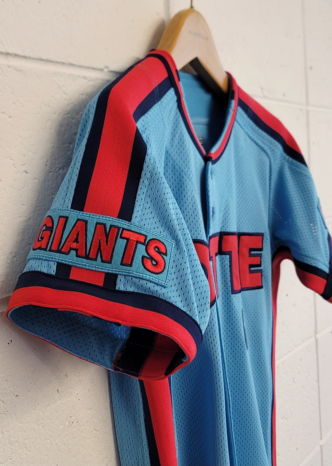 롯데자이언츠 챔피언 프로페셔널 유니폼(No.8 전준우 마킹) 판매 상품이미지5