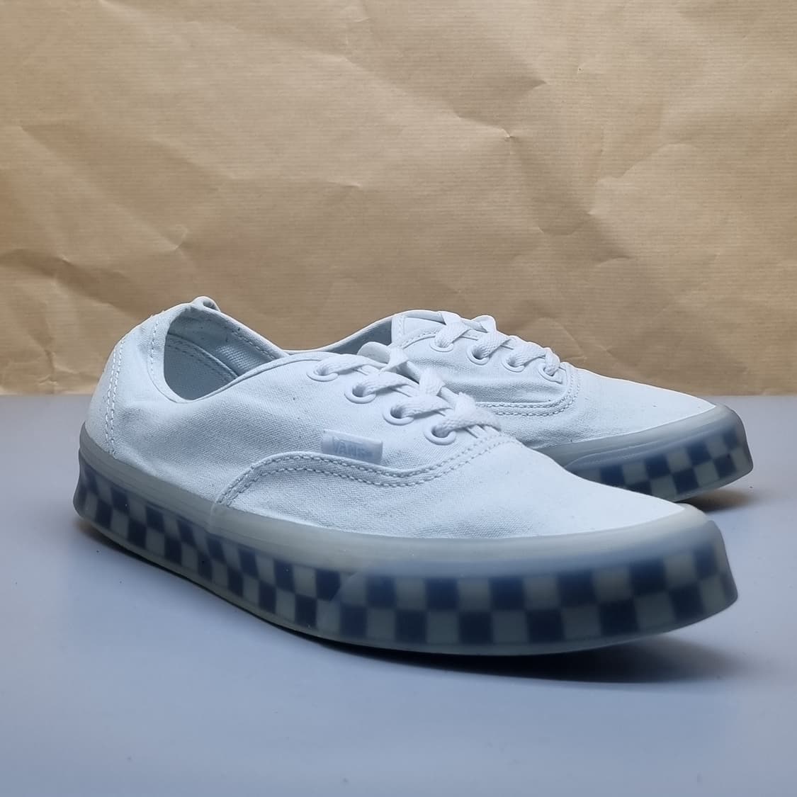 반스 어센틱 트런스 루센트 여성스니커즈240  상품이미지1