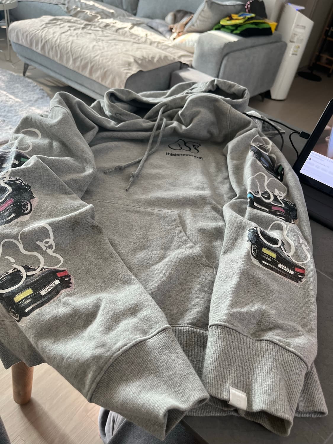 thisisneverthat 후드티 상품이미지1