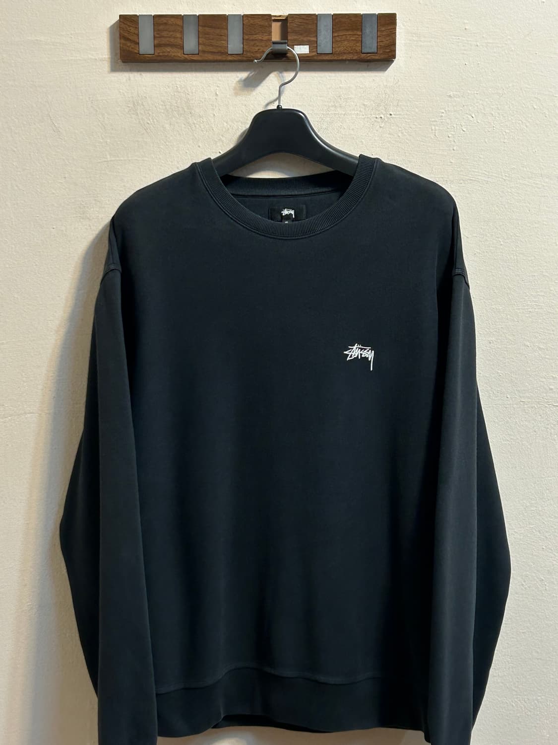 스투시 스몰 로고 스웻셔츠 상품이미지2