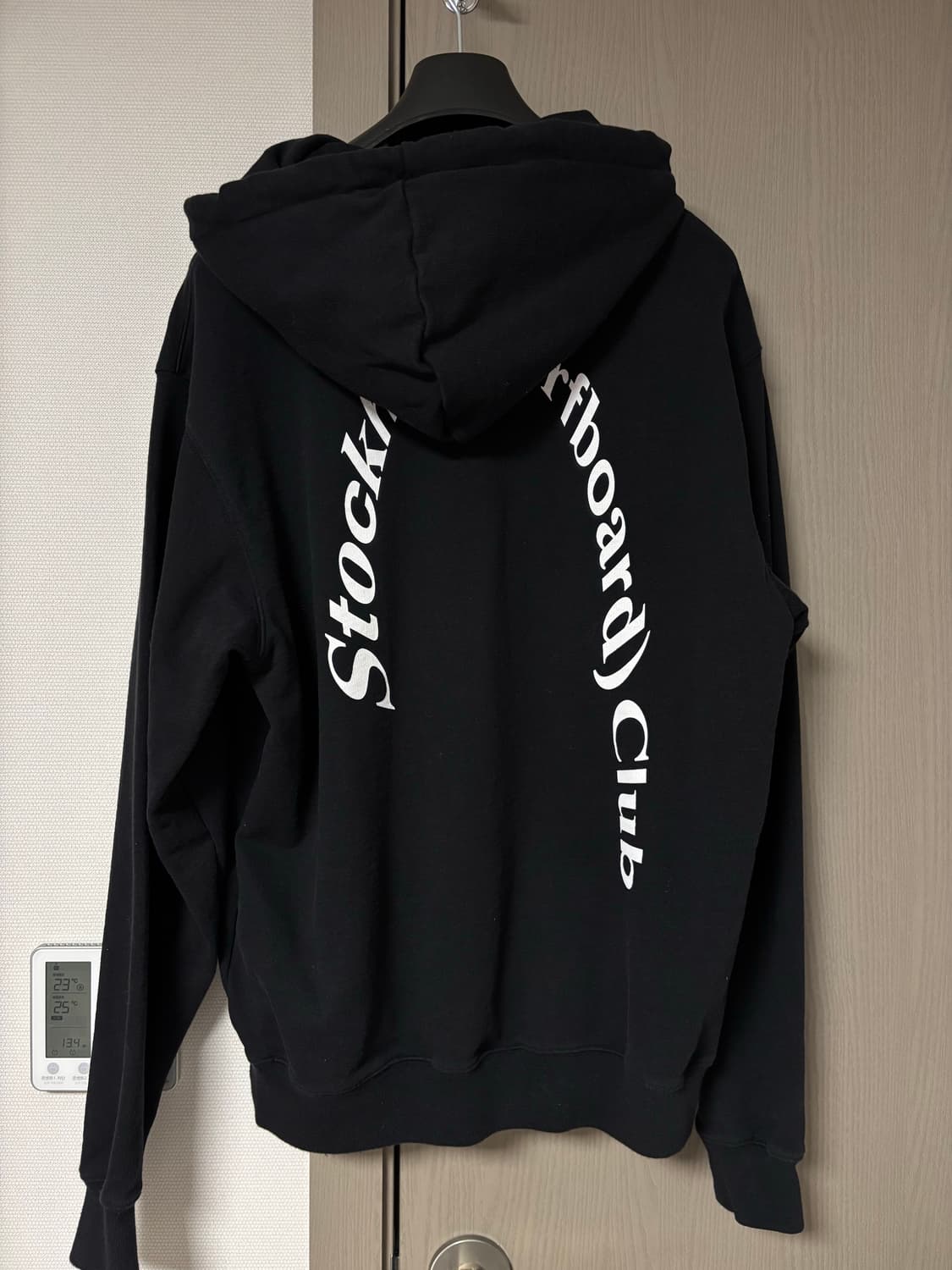 스톡홀름 서프보드 클럽 후드티 상품이미지1