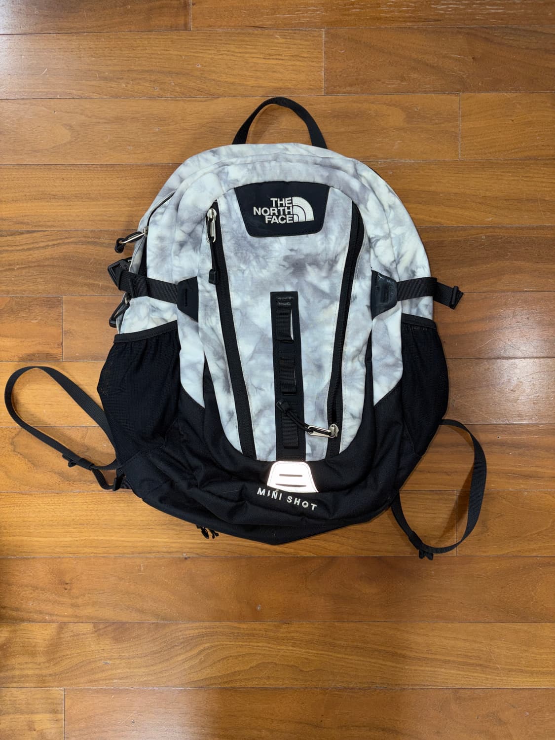 노스페이스 미니샷 백팩 상품이미지1