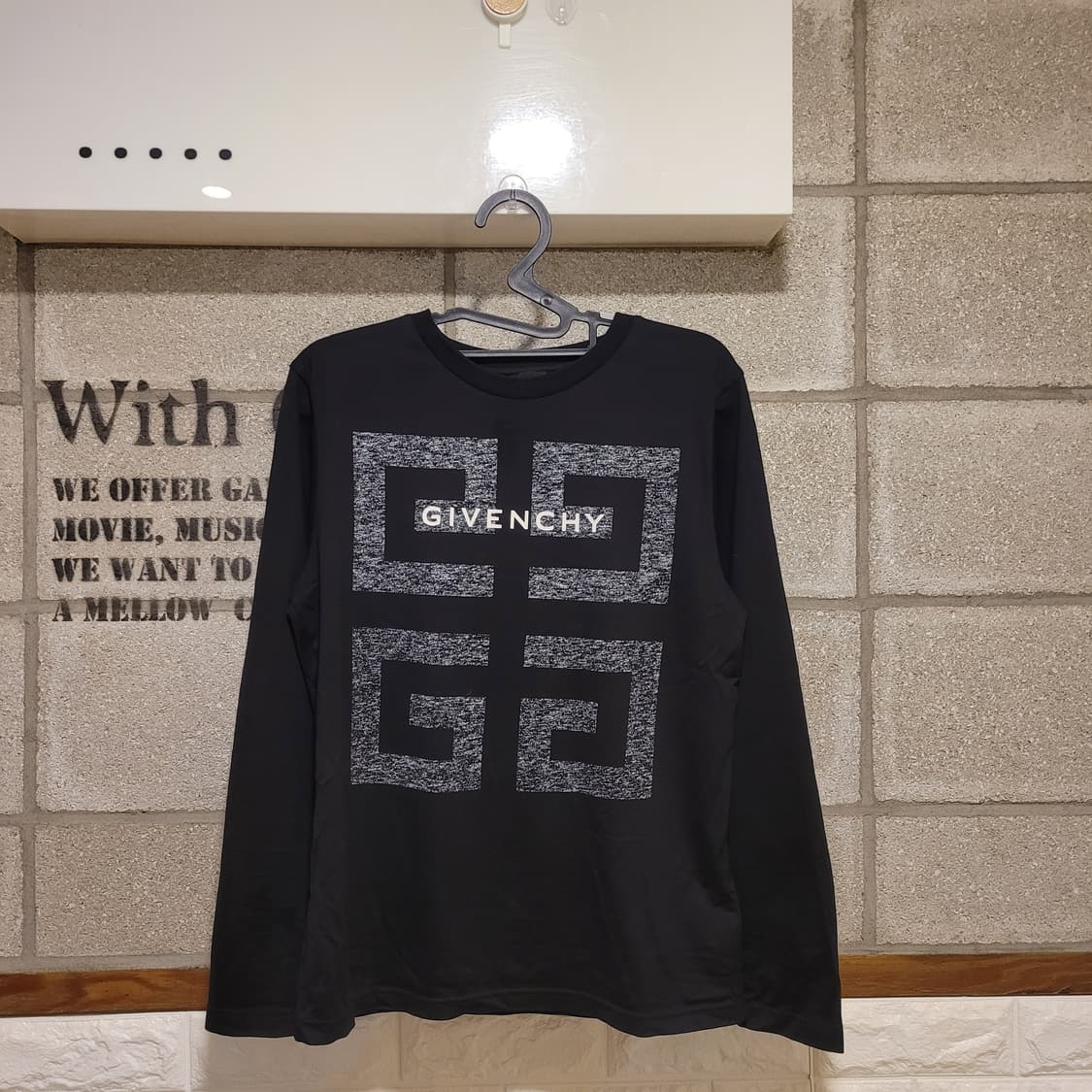 지방시 키즈 4G 프린팅 긴팔 12Y 상품이미지1