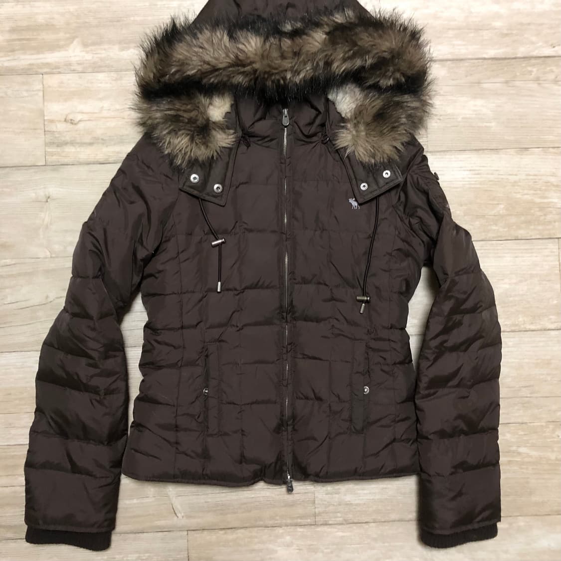 아베크롬비 순록 로고 울프죠 브라운 패딩 상품이미지1